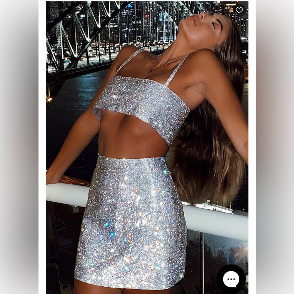 White fox boutique one last time set